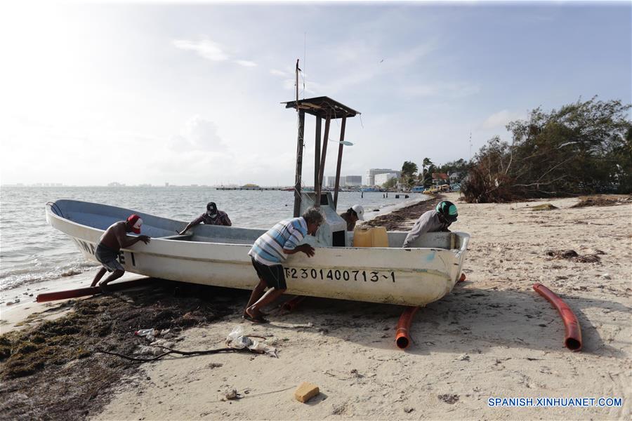 MEXICO-QUINTANA ROO-TORMENTA TROPICAL-ZETA