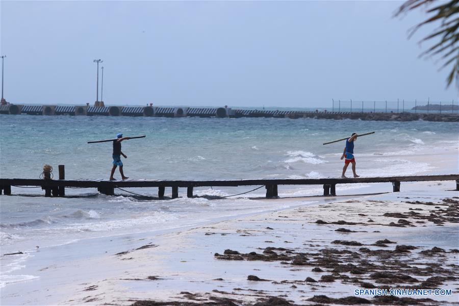 MEXICO-QUINTANA ROO-TORMENTA TROPICAL-ZETA
