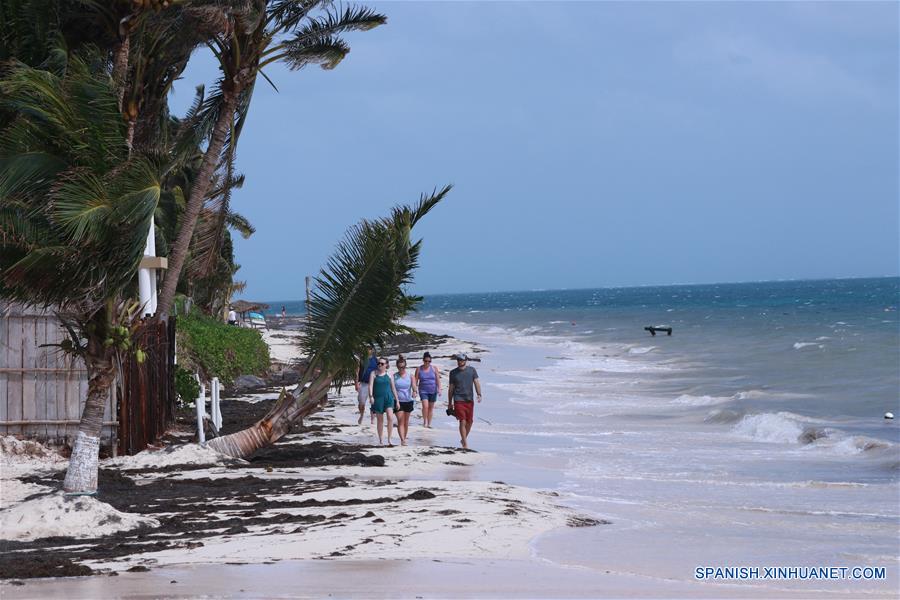 MEXICO-QUINTANA ROO-TORMENTA TROPICAL-ZETA