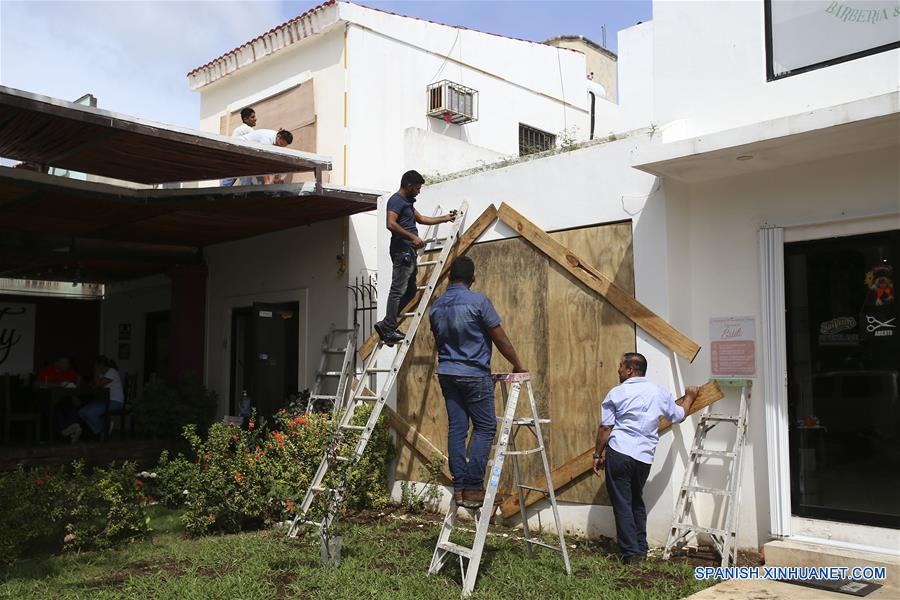 MEXICO-QUINTANA ROO-TORMENTA TROPICAL-ZETA