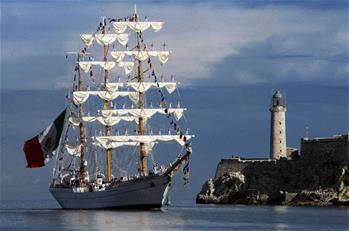 El Buque Escuela Cuauhtémoc llega al puerto de La Habana