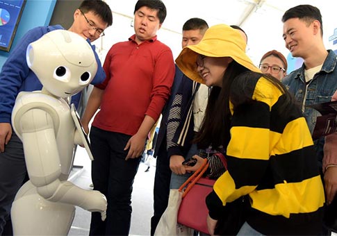 La primera Feria Mundial del Sonido comienza en Hefei