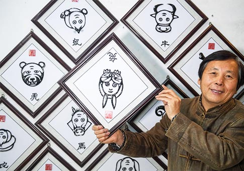 Deng Zhiyuan, maestro de la "Caligrafía de Hierro de Wushan"