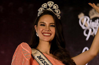 Catriona Gray, Miss Universo 2018, regresa a casa en Filipinas