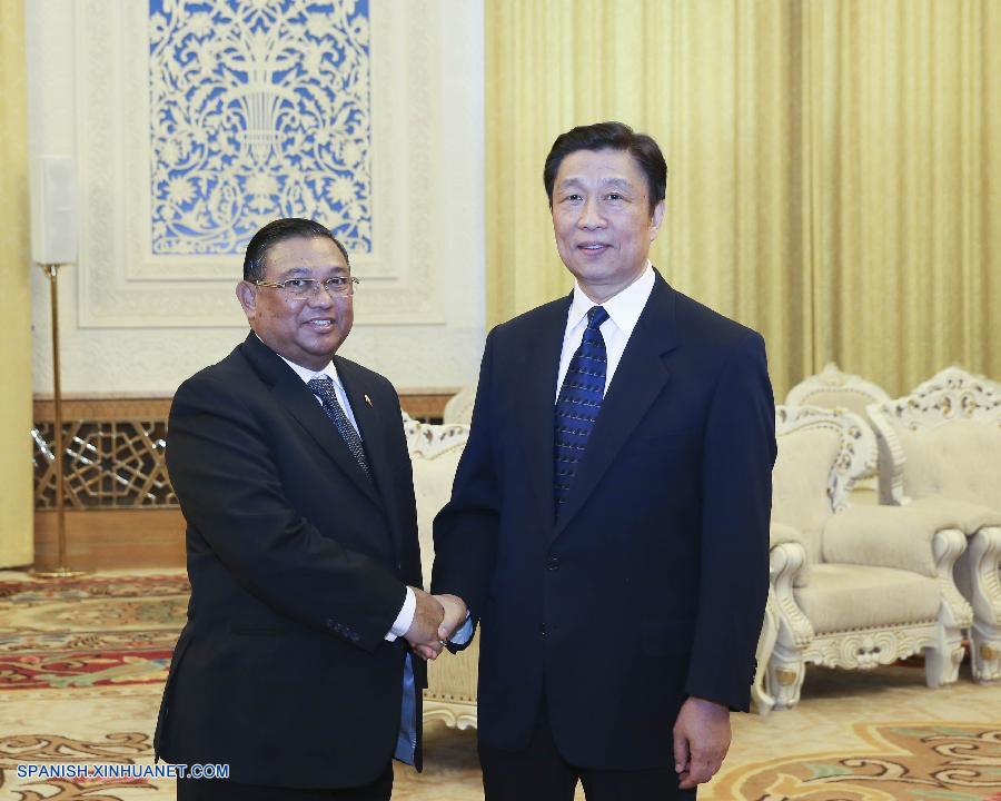 El vicepresidente de China, Li Yuanchao, se reunió hoy en Beijing con el ministro de Relaciones Exteriores de Myanmar, U Wunna Maung Lwin, para discutir el bombardeo lanzado por un avión caza de Myanmar en la provincia de Yunnan, suroeste de China.