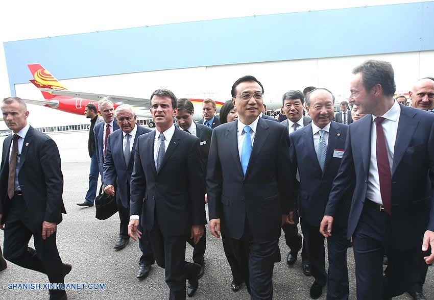 Antes de concluir su visita oficial a Francia, el primer ministro de China, Li Keqiang, garantizó a la comunidad empresarial francesa la perspectiva económica de China y la invitó a invertir en la segunda mayor economía del mundo.