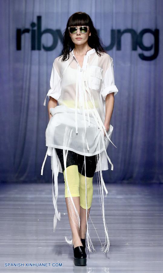 Semana de la moda en Nanjing: Creaciones de Rib Yeung