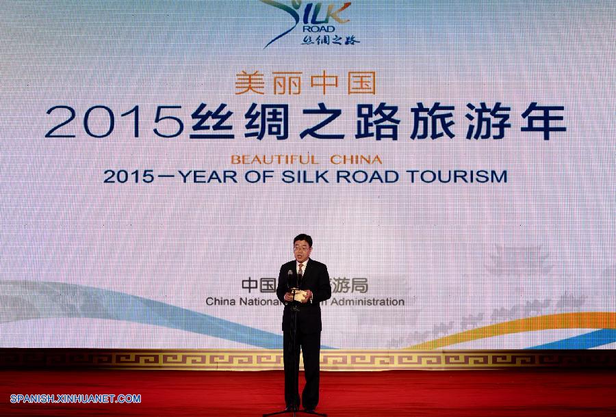 China anunció hoy jueves el lanzamiento del año turístico de la Ruta de la Seda en Xi'an, capital de la provincia noroccidental de Shaanxi, para atraer más visitantes a la antigua ruta que conectaba China con los países de Asia Central.