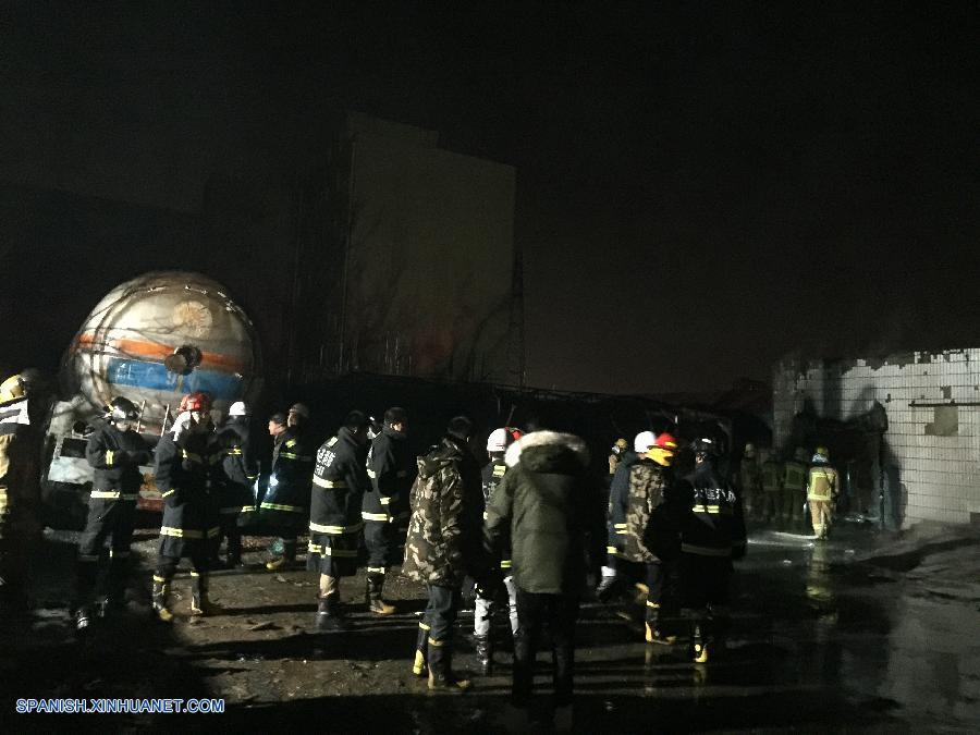 Una gasolinera explotó esta noche en la ciudad de Dalian, noreste de China, informaron las autoridades locales.