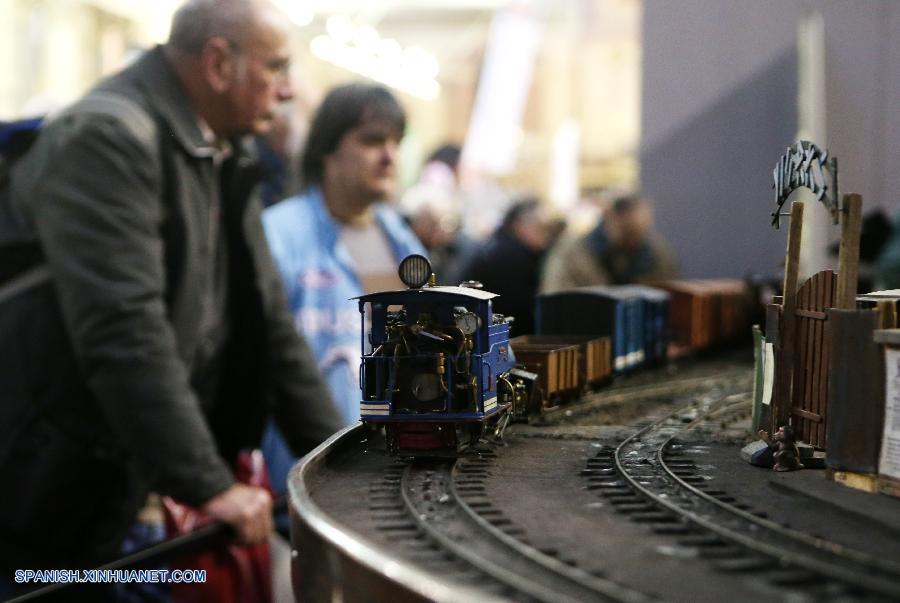 Gran Bretaña: Exhibición de Modelo de Ingeniería en Londrés