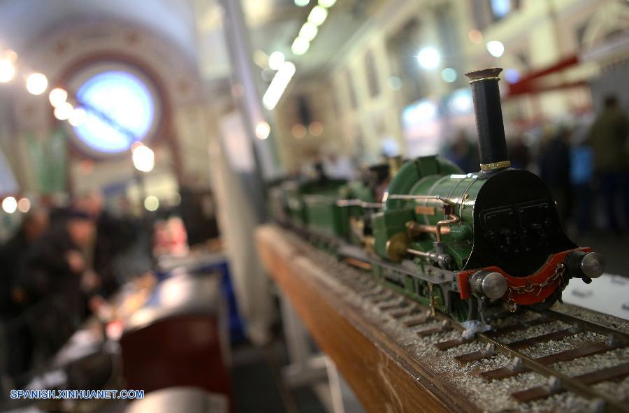 Gran Bretaña: Exhibición de Modelo de Ingeniería en Londrés