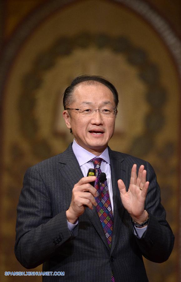 La comunidad internacional debería establecer un sistema efectivo para ayudar a todos los países a prepararse para desastres potencialmente catastróficos como la epidemia de ébola, afirmó este martes el presidente del Banco Mundial, Jim Yong Kim.