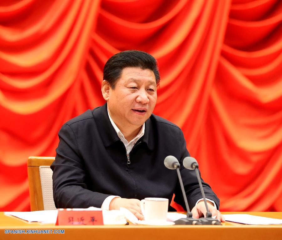 El presidente de China, Xi Jinping, pidió hoy a los funcionarios provinciales y ministeriales de alto nivel que pongan un buen ejemplo sobre el cumplimiento de la ley.