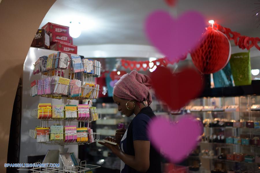 Nigeria celebrá elecciones presidenciales en Día de San Valentín