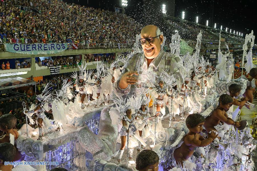 Brasil: Desfile de Carnaval en Río de Janeiro