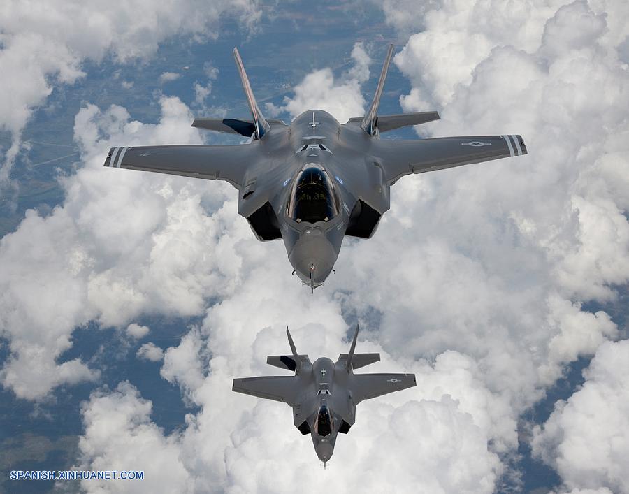 Israel un acuerdo para adquirir en 2.820 millones de dólares otros 14 aviones de combate F-35 fabricados por Estados Unidos, informó hoy el Ministerio de Defensa de Israel.
