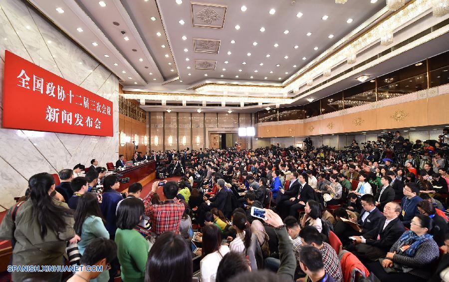 Los esfuerzos por promover la campaña anticorrupción de China 'no tienen límite o techo' y 'nadie tiene impunidad', recalcó hoy lunes el portavoz del máximo órgano asesor político de China.