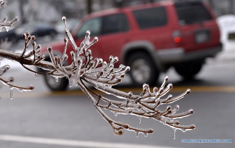 US-WASHINGTON-WEATHER-ICE