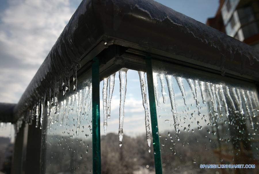 US-WASHINGTON-WEATHER-ICE