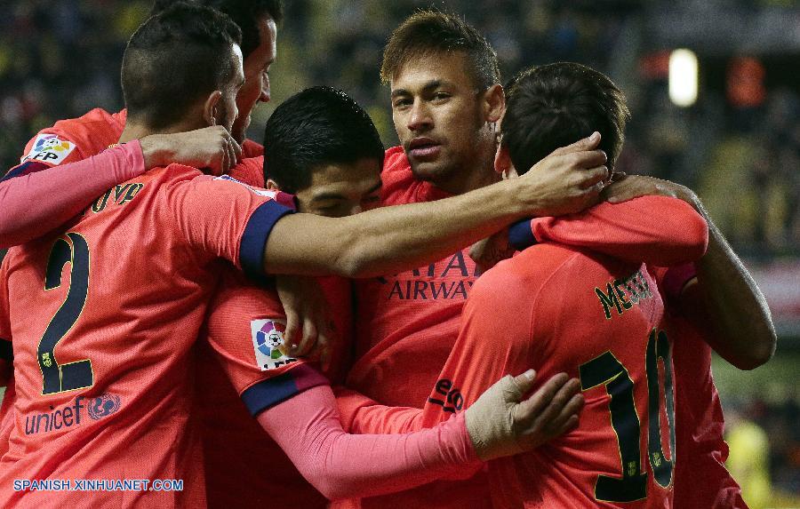El equipo español de fútbol Barcelona derrotó hoy 3-1 al Villarreal, en el partido de vuelta de semifinales de la Copa del Rey, con lo cual avanza a la final para enfrentar al Athletic de Bilbao el próximo 30 de mayo.