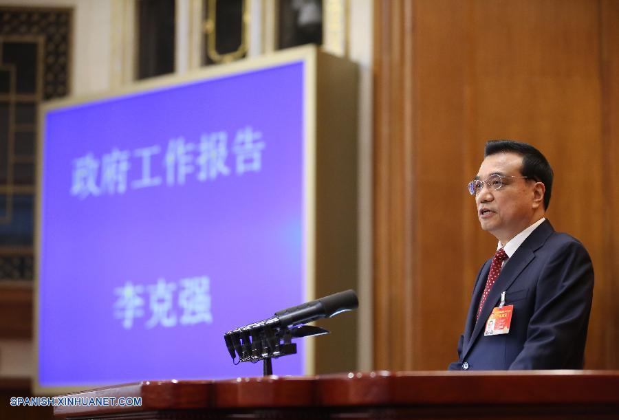 El primer ministro chino, Li Keqiang, dijo hoy jueves que China llevará a cabo actividades conmemorativas del 70º aniversario de la victoria en la Guerra Antifascista Mundial y en la Guerra de Resistencia del Pueblo Chino contra la Agresión Japonesa.