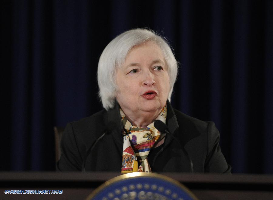 La Reserva Federal de Estados Unidos (Fed) abandonó hoy su promesa de ser 'paciente' para empezar a elevar las tasas de interés y preparó el terreno para elevar este año los costos de préstamo de referencia.