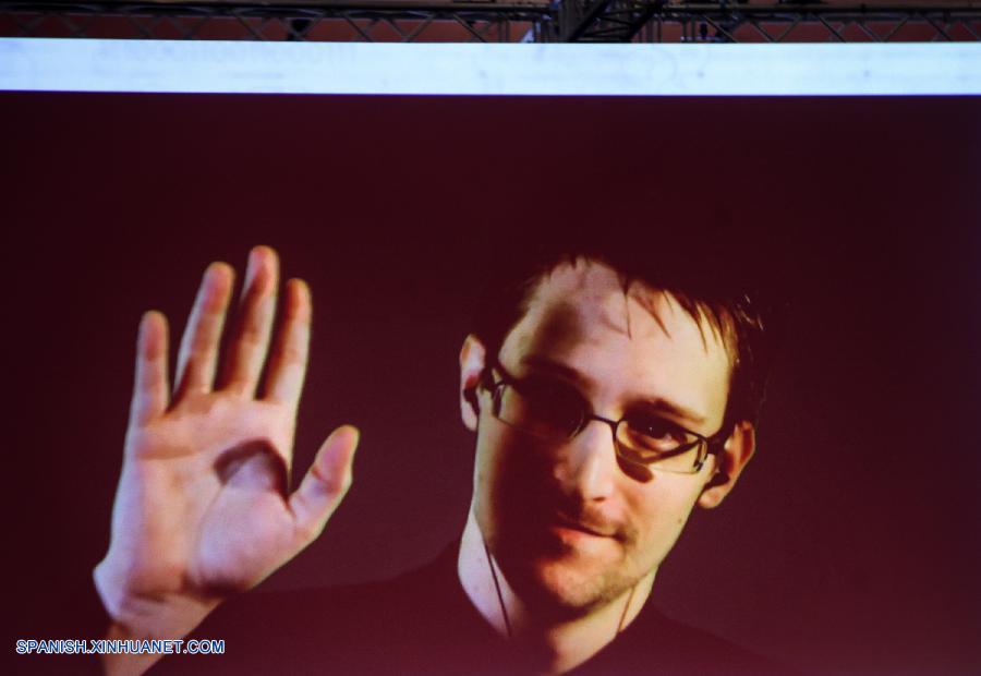 La vigilancia masiva de las agencias de inteligencia de Estados Unidos se ha convertido en rutina, indicó hoy en la feria CeBIT el ex contratista estadounidense Edward Snowden.