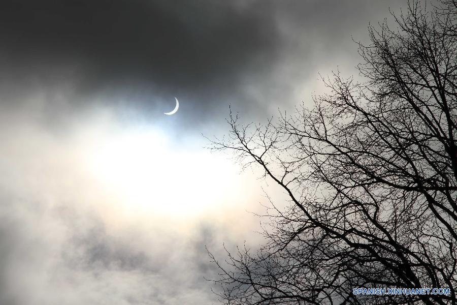 BRITAIN-EDINBURGH-SOLAR ECLIPSE