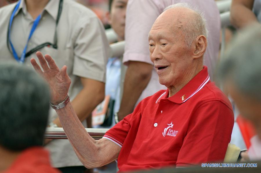 SINGAPORE-LEE KUAN YEW-FILE PHOTO