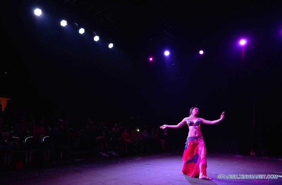 CHINA-FUZHOU-BELLY DANCE (CN)