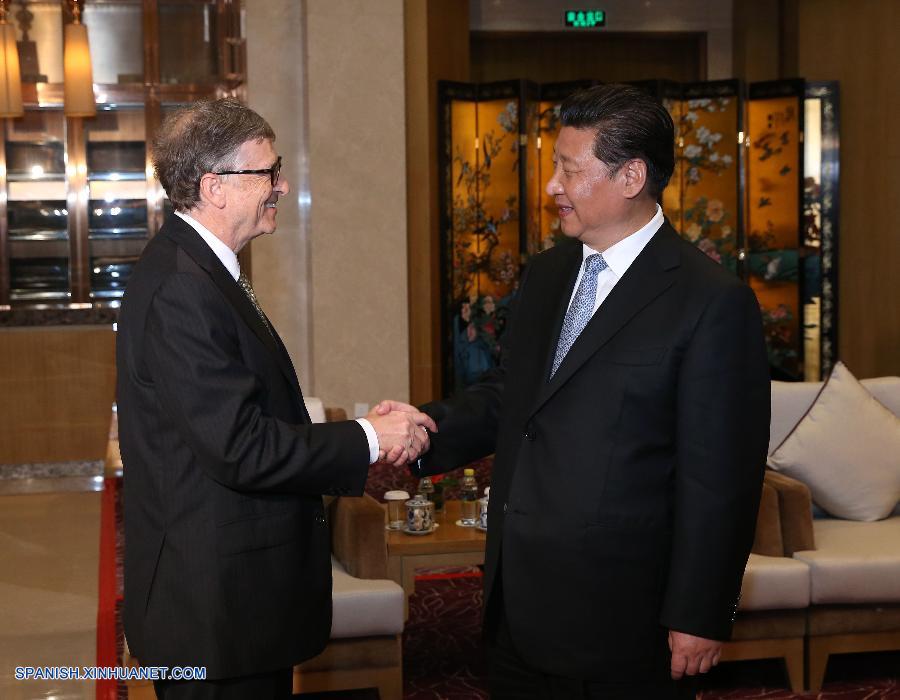 El presidente de China, Xi Jinping, se reunió hoy aquí con el filántropo multimillonario estadounidense Bill Gates con quien intercambió opiniones sobre el fomento del servicio de salud pública, el mejoramiento de la salud de las personas y la reducción de la pobreza.