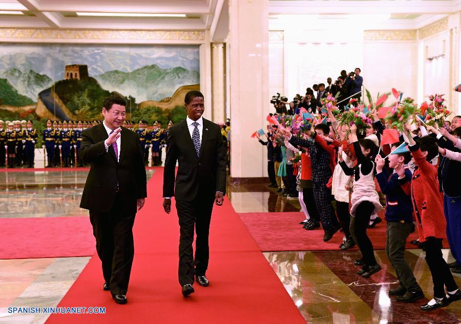 China y Zambia se comprometieron a fortalecer su amistad tradicional y expandir su cooperación hoy lunes en Beijing.