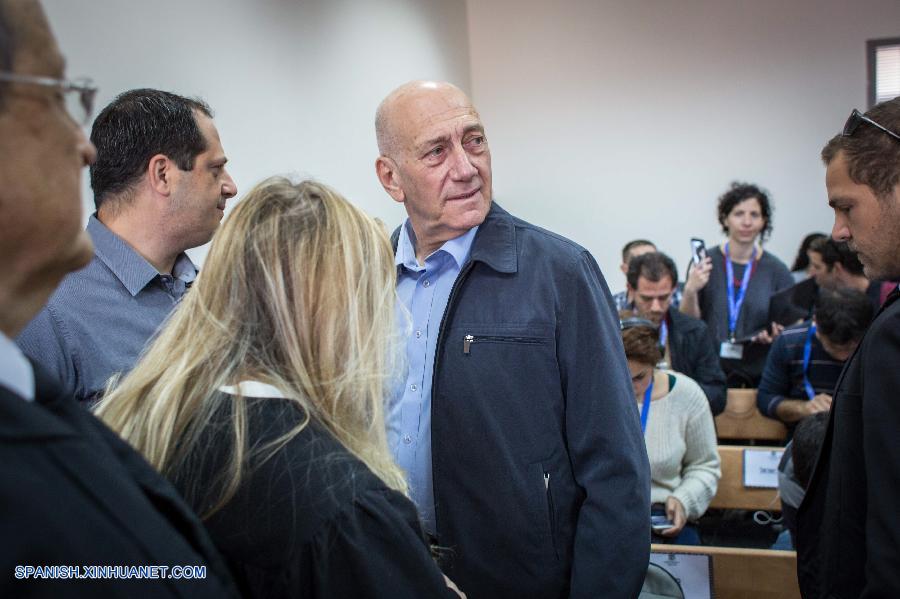 El ex primer ministro israelí Ehud Olmert fue declarado hoy culpable por cargos de corrupción en un juicio en el tribunal del distrito de Jerusalén.