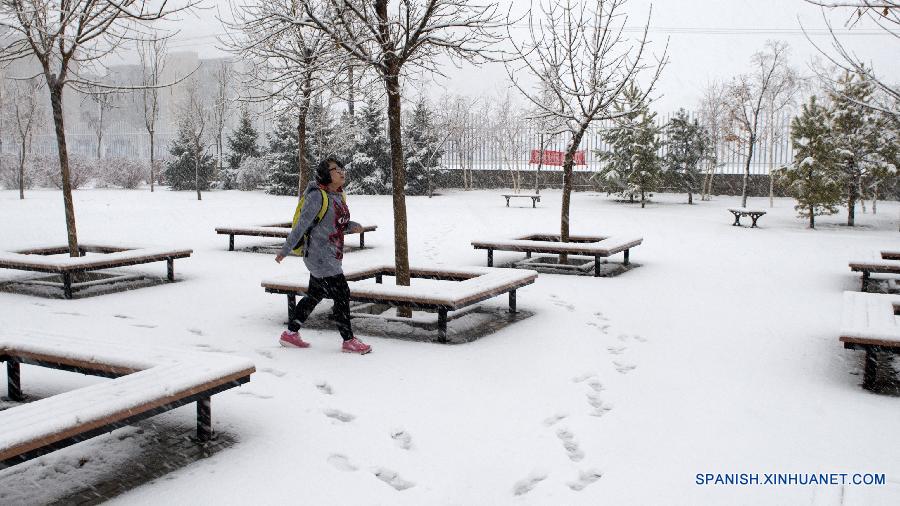 #CHINA-INNER MONGOLIA-CHIFENG-SNOWFALL (CN)