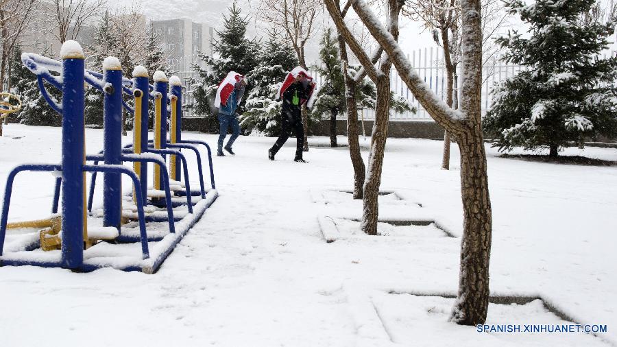 #CHINA-INNER MONGOLIA-CHIFENG-SNOWFALL (CN)