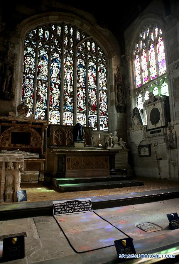 BRITAIN-STRATFORD-UPON-AVON-WILLIAM SHAKESPEARE-GRAVE