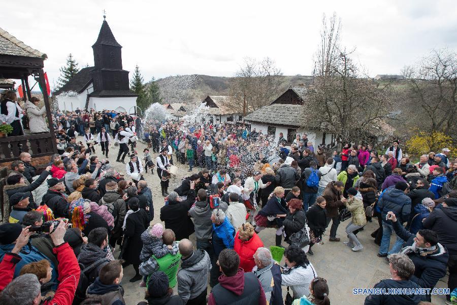 HUNGARY-HOLLOKO-EASTER MONDAY-CELEBRATION