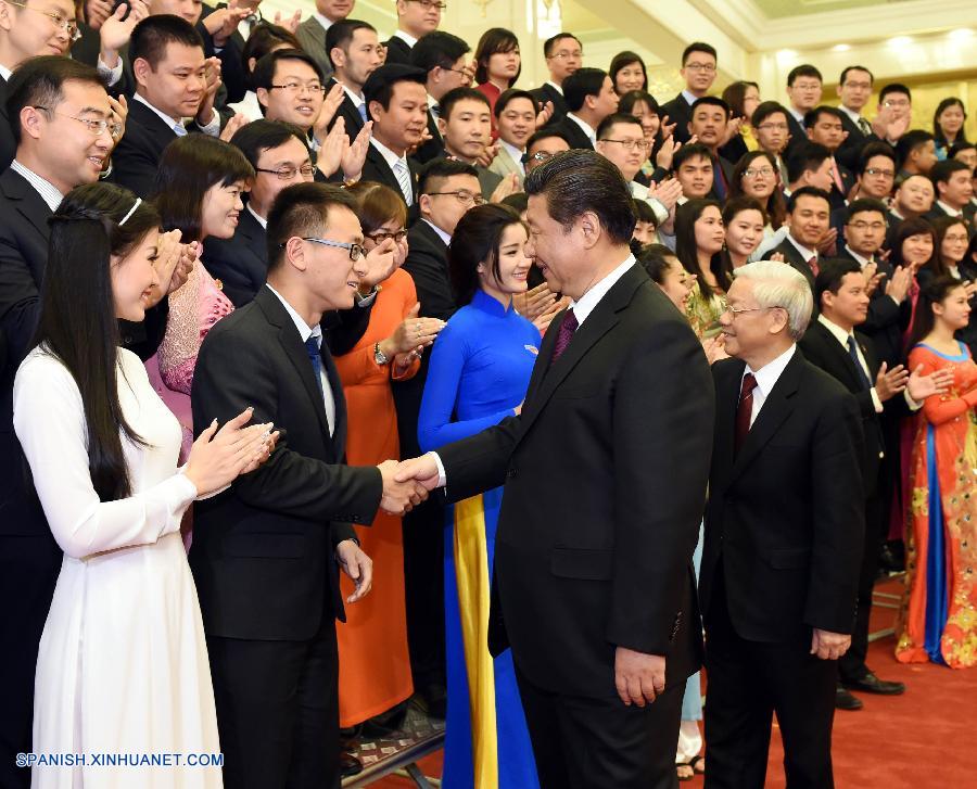 El presidente de China, Xi Jinping, y el secretario general del Partido Comunista de Vietnam (PCV), Nguyen Phu Trong, prometieron consolidar la amistad tradicional e impulsar la asociación cooperativa estratégica e integral entre los dos países durante las conversaciones entabladas hoy.