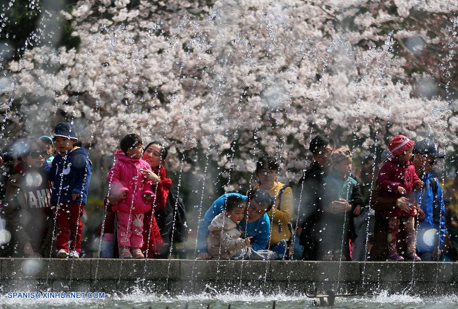 Fotos de Xinhua de la semana 20150406-0412