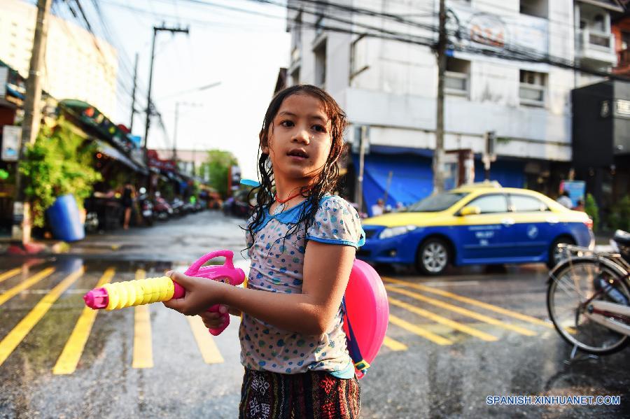 THAILAND-CHIENG MAI-SONGKRAN FESTIVAL