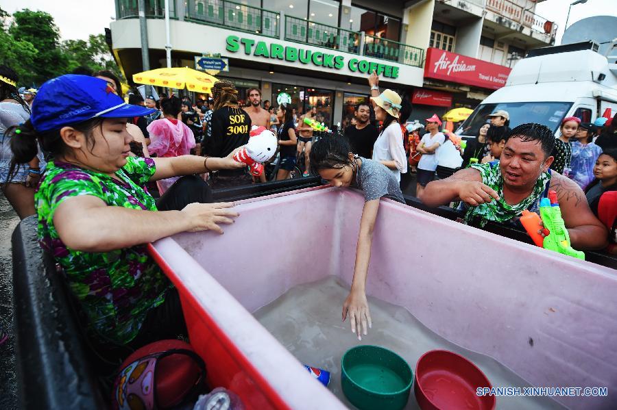 THAILAND-CHIENG MAI-SONGKRAN FESTIVAL