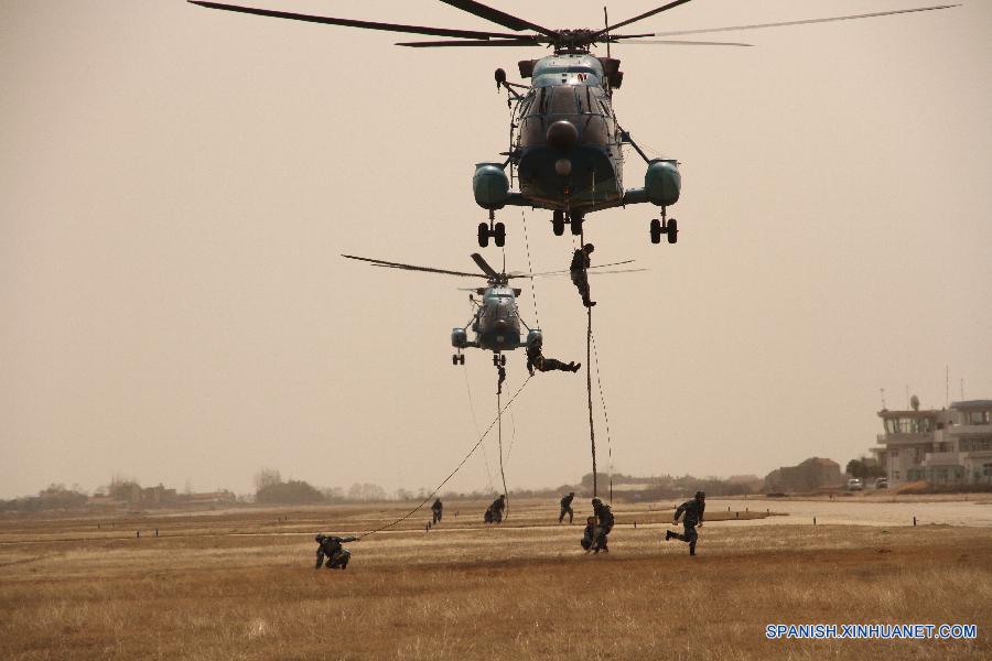 （图文互动）（1）中国空降兵赴白俄罗斯参加“神鹰－2015”联合反恐训练