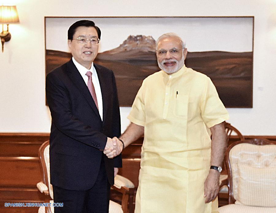 El presidente del Comité Permanente de la Asamblea Popular Nacional (APN, máximo órgano legislativo) de China, Zhang Dejiang, se reunió el lunes en esta capital con el primer ministro indio, Narendra Modi.