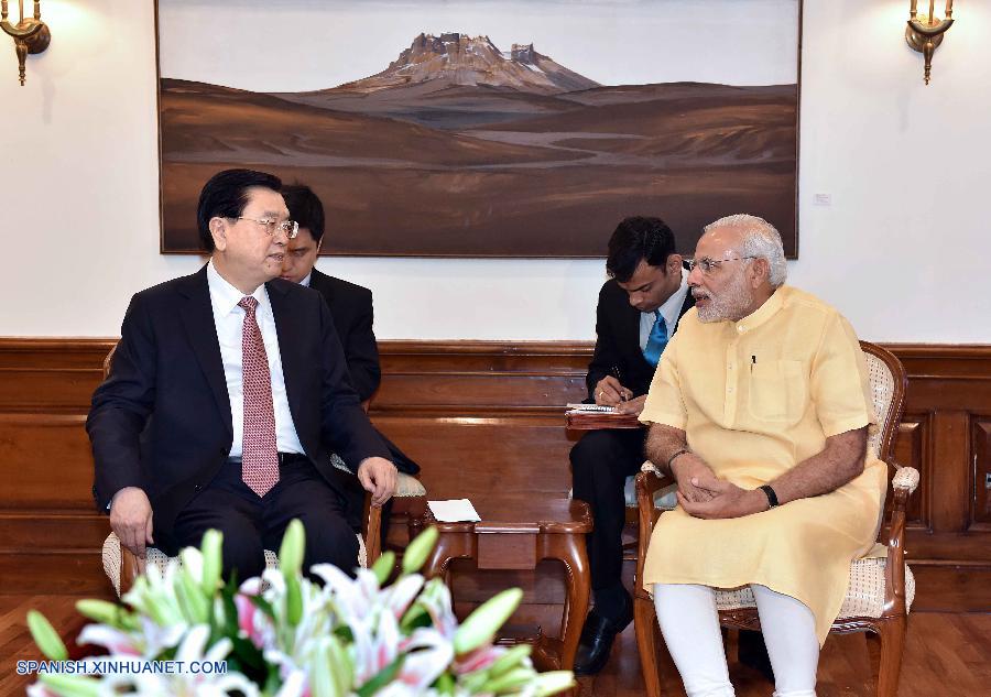 El presidente del Comité Permanente de la Asamblea Popular Nacional (APN, máximo órgano legislativo) de China, Zhang Dejiang, se reunió el lunes en esta capital con el primer ministro indio, Narendra Modi.