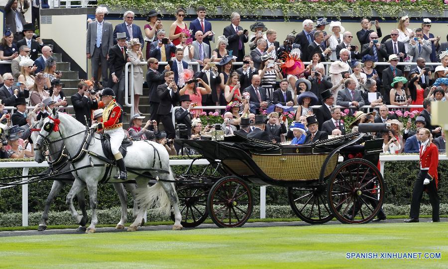 BRITAIN-LONDON-HORSE RACING-ROYAL ASCOT-QUEEN ELIZABETH