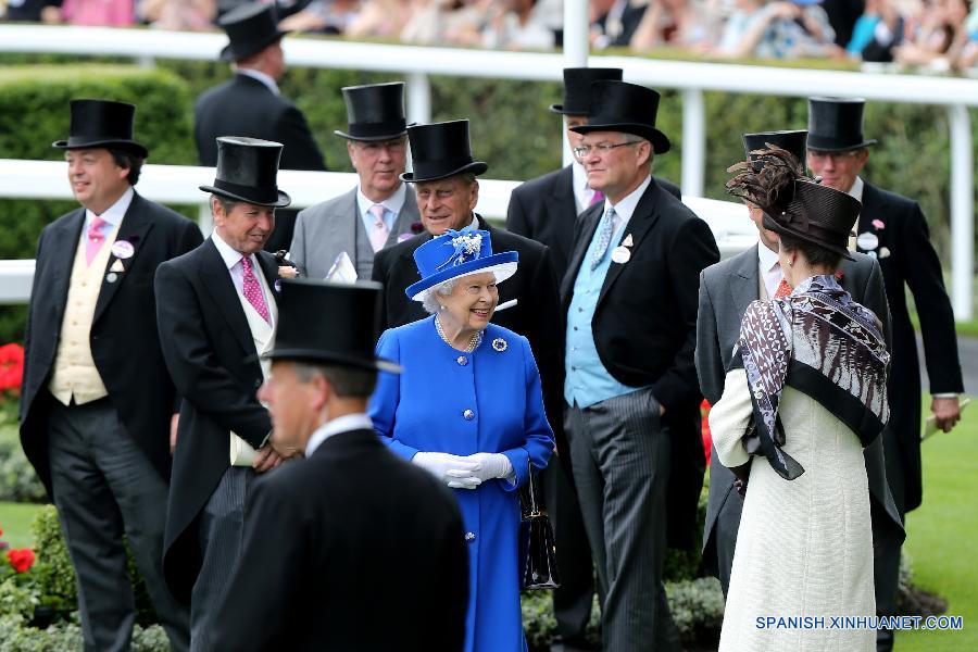 BRITAIN-LONDON-HORSE RACING-ROYAL ASCOT-QUEEN ELIZABETH