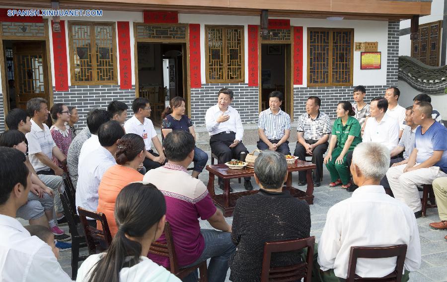 El presidente de China, Xi Jinping, se enfocó en la seguridad de los alimentos, el Big Data y el desarrollo vocacional durante su visita a la provincia de Guizhou, suroeste del país, que concluyó hoy.