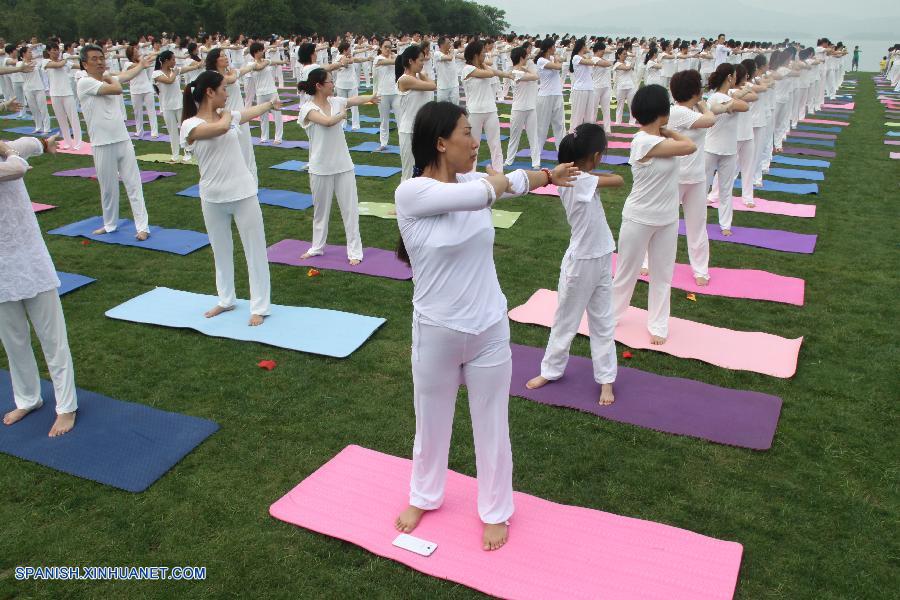 #CHINA-JIANGSU-INTERNATIONAL DAY OF YOGA (CN)