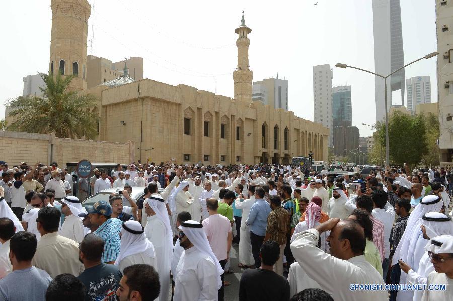 KUWAIT-KUWAIT CITY-SHIITE MUSLIM MOSQUE-ATTACK