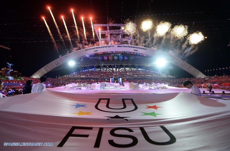 Los Juegos Universitarios de Verano 2015 se inauguraron hoy con una ceremonia espléndida en Gwangju, República de Corea, a 330 kilómetros de Seúl.